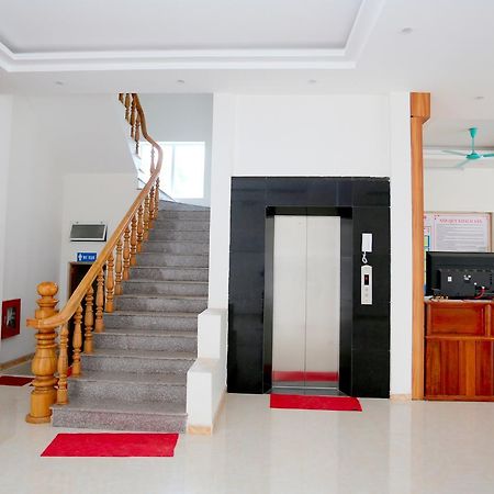 Anh Tu Hotel Ha Giang Buitenkant foto